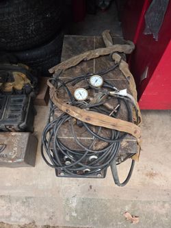 Solar 2-175 welder
