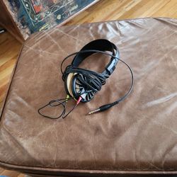 Sennheiser HD 420 Headphones 