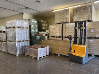 Flooring Vinyl & Laminate $0.79/sqft