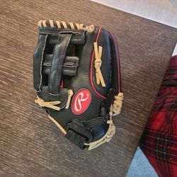 Rawlings Baseball Glove