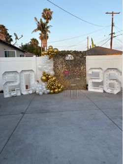Marquee number & Decor