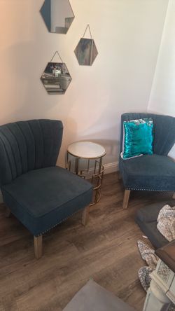Teal velvet reading chairs never used. Set