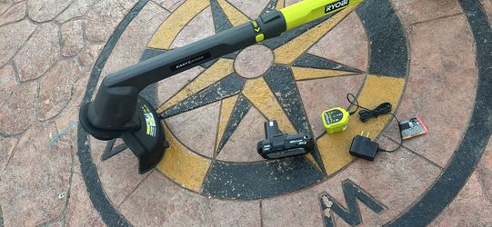 RYOBI ONE+ 18V 10 in. Cordless Battery String Trimmer/Edger with 2.0 Ah Battery and Charger