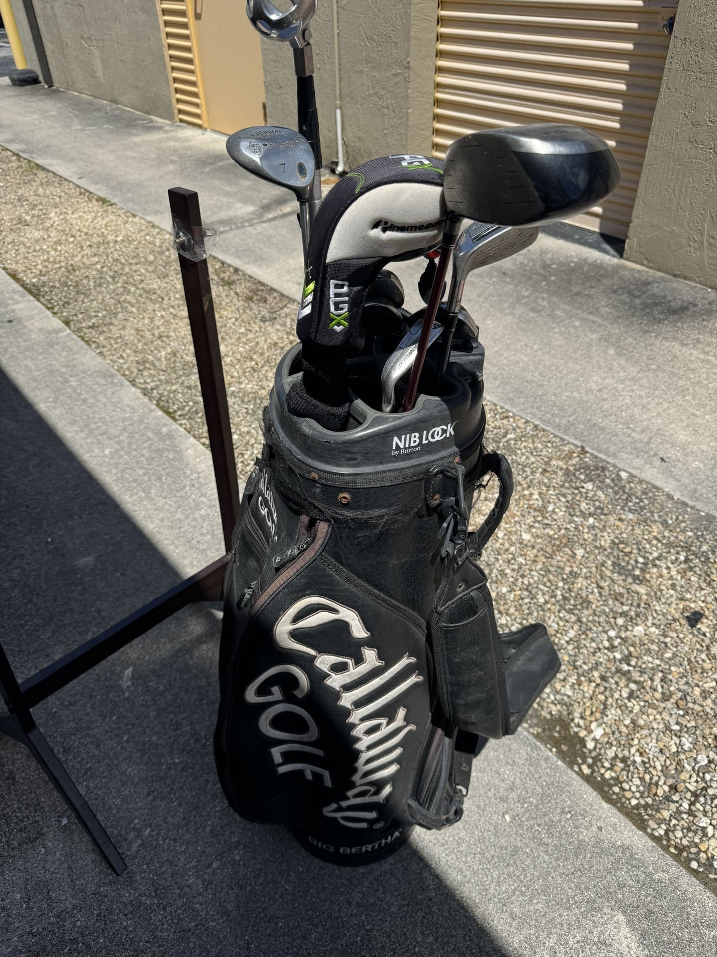 Golf Club Set & Accessories 