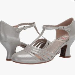 Bettie Page 2"T, -Stap Shoes With Metallic Fabric