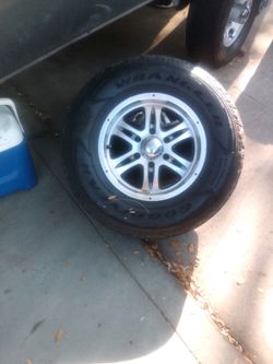 Set of 4 GUNNER SIX RIMS W/ TIRES