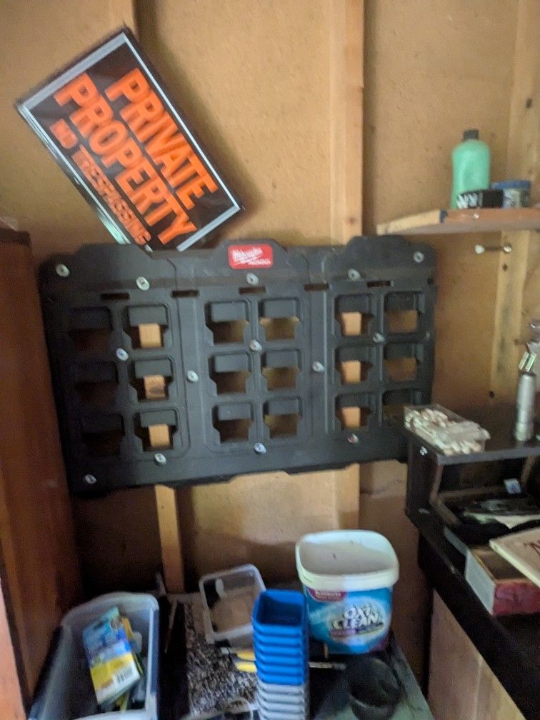 Packout Wall Mount Plate