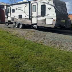 2014 Keystone Hideout 24rldwe