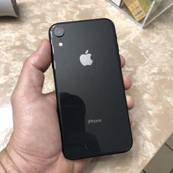 iPhone XR Factory Unlocked Excellent Condition