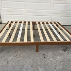 Queen Size Solid Wood Platform Bed Frame – No Box Spring Needed