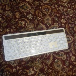 Logitech K750 Solar Wireless Keyboard