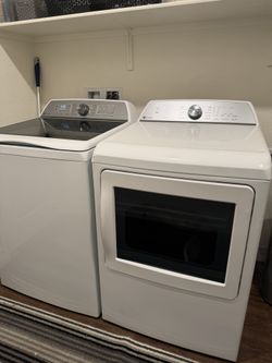 GE Washer & Electric Dryer