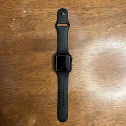 40mm Apple Watch Series 4