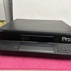 Sony CD Player CDP-CE105 1 Bit D/A Converter 5 Compact Disc CD Changer/Player