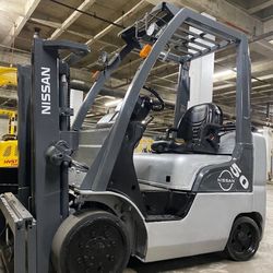 2019 NISSAN Forklift for sale 