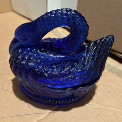 Vintage COBALT BLUE Glass Swan on Nest Candy Dish