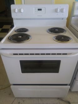 Frigidaire electric stove