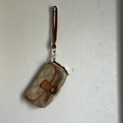 Dooney & Bourke Wristlet 