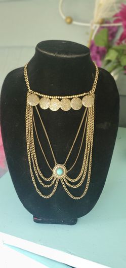 Boho bib necklace
