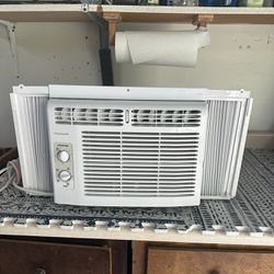 5,000 BTU 115V Window Air Conditioner Cools 150 Sq. Ft. with Mechanical Controls in White