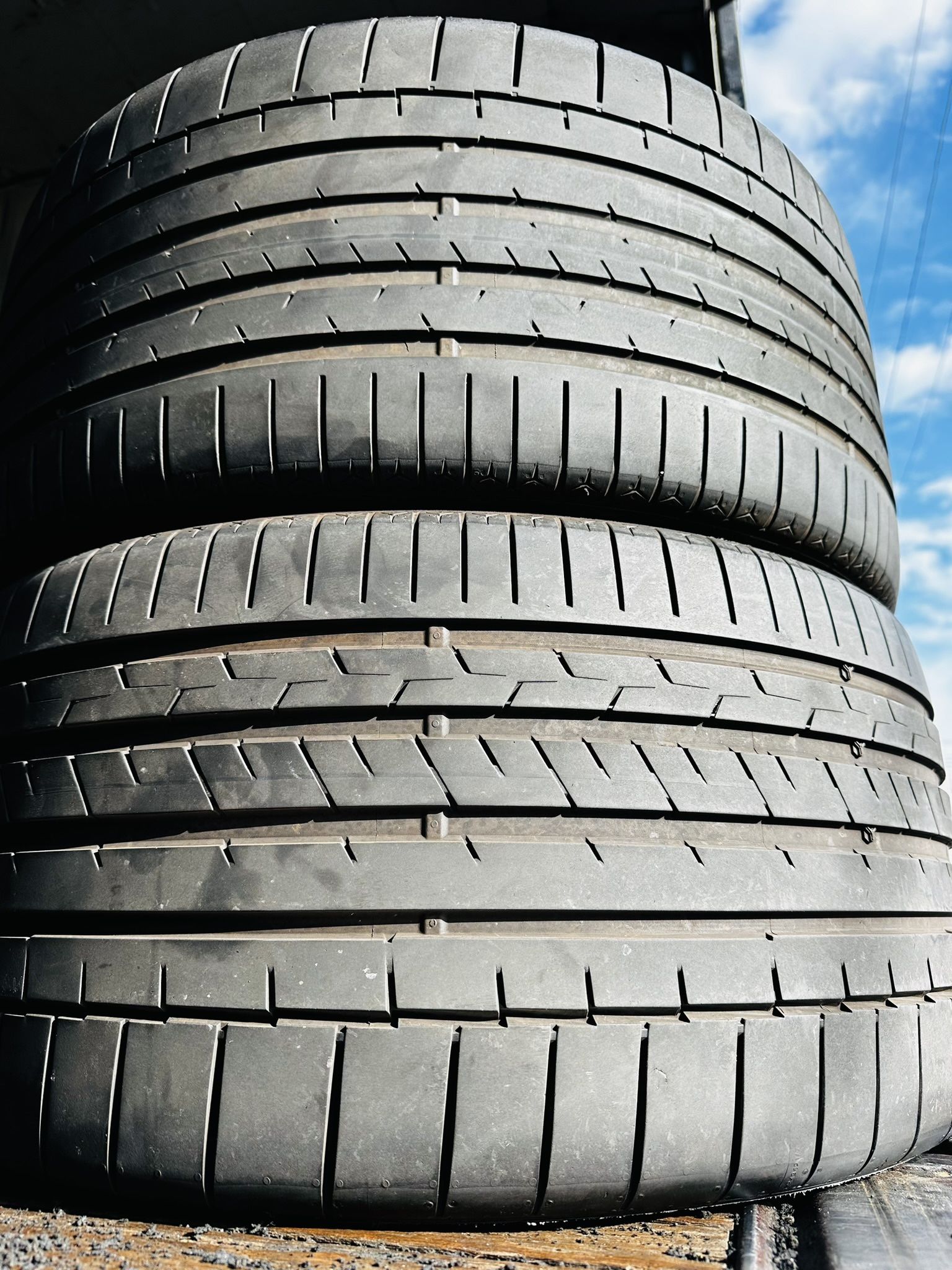 315 40 21 Continental SPORT CONTACT6 315/40/21 Used Tires 315/40R21