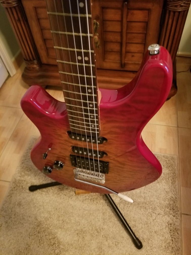 Washburn BT4 electric guitar