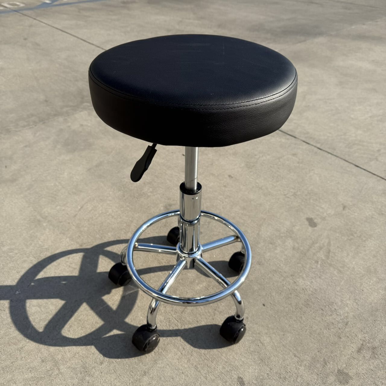Brand New Rolling Stool Chair