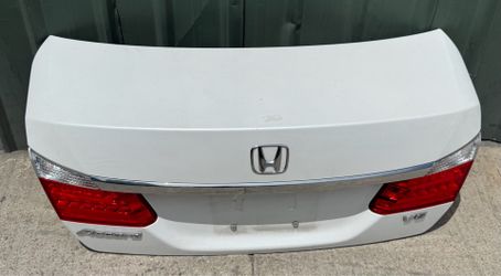 2015 Honda Accord Sedan trunk lid