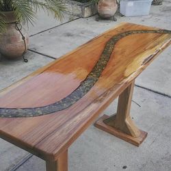 RED OAK ENTRY OR DECOR TABLE $150 CUSTOM MADE