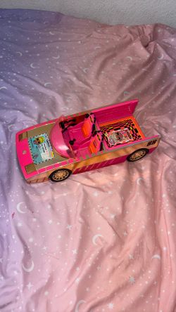 L.O.L Race Car