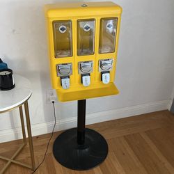 Candy Vending Machine 