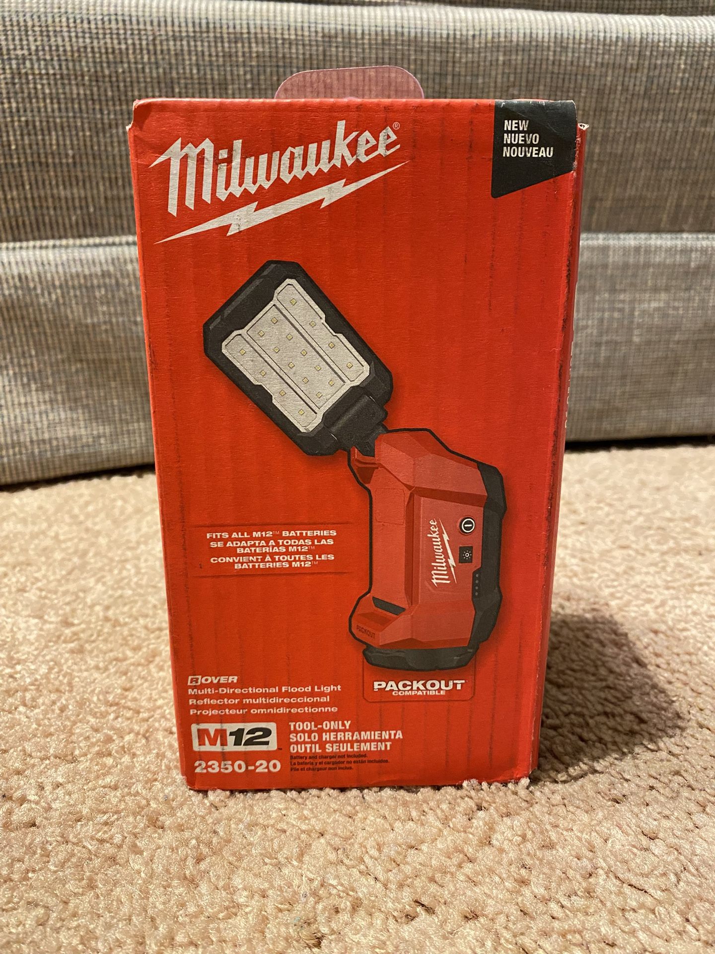 Milwaukee M12 Flood Light Packout 2350-20