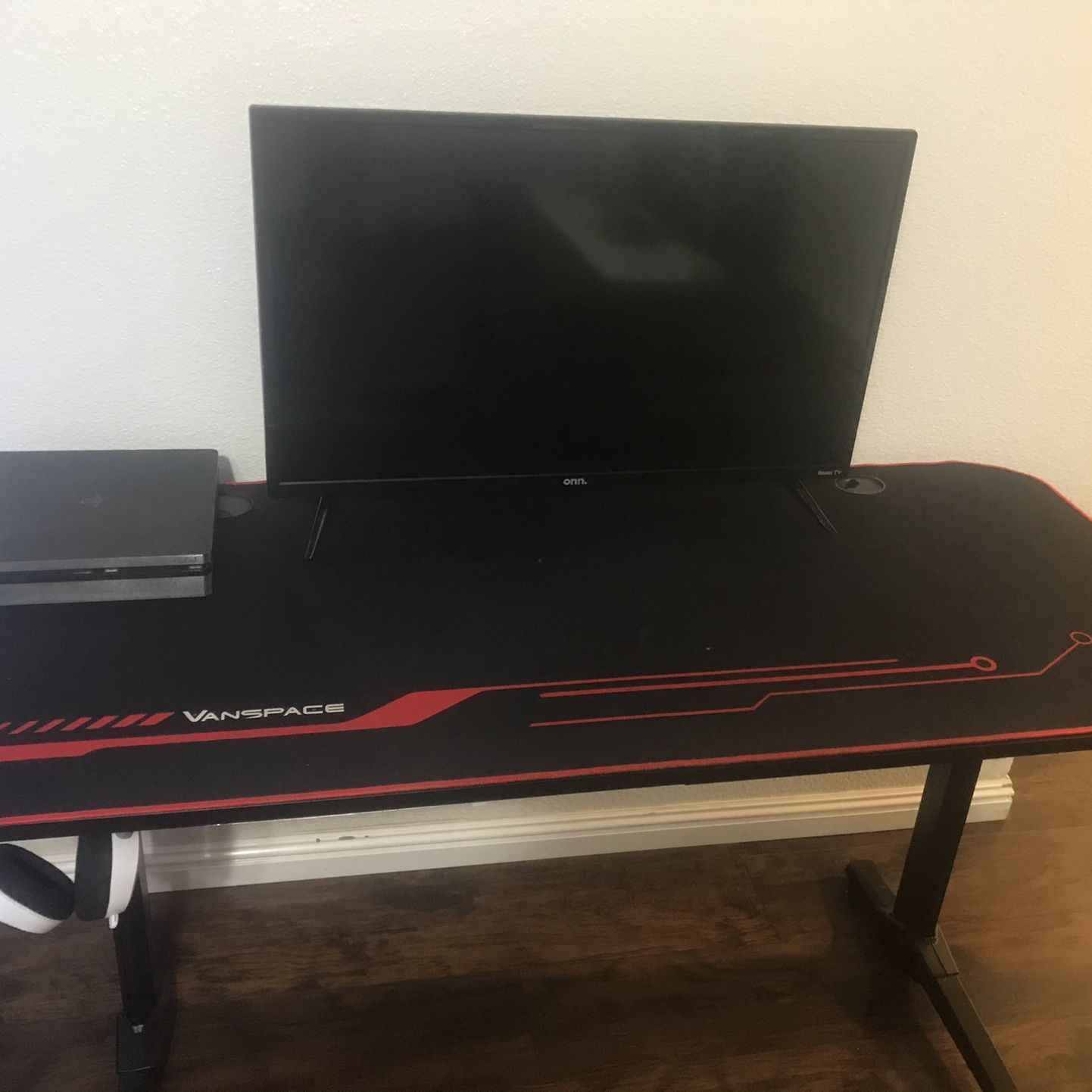 Gaming Desk