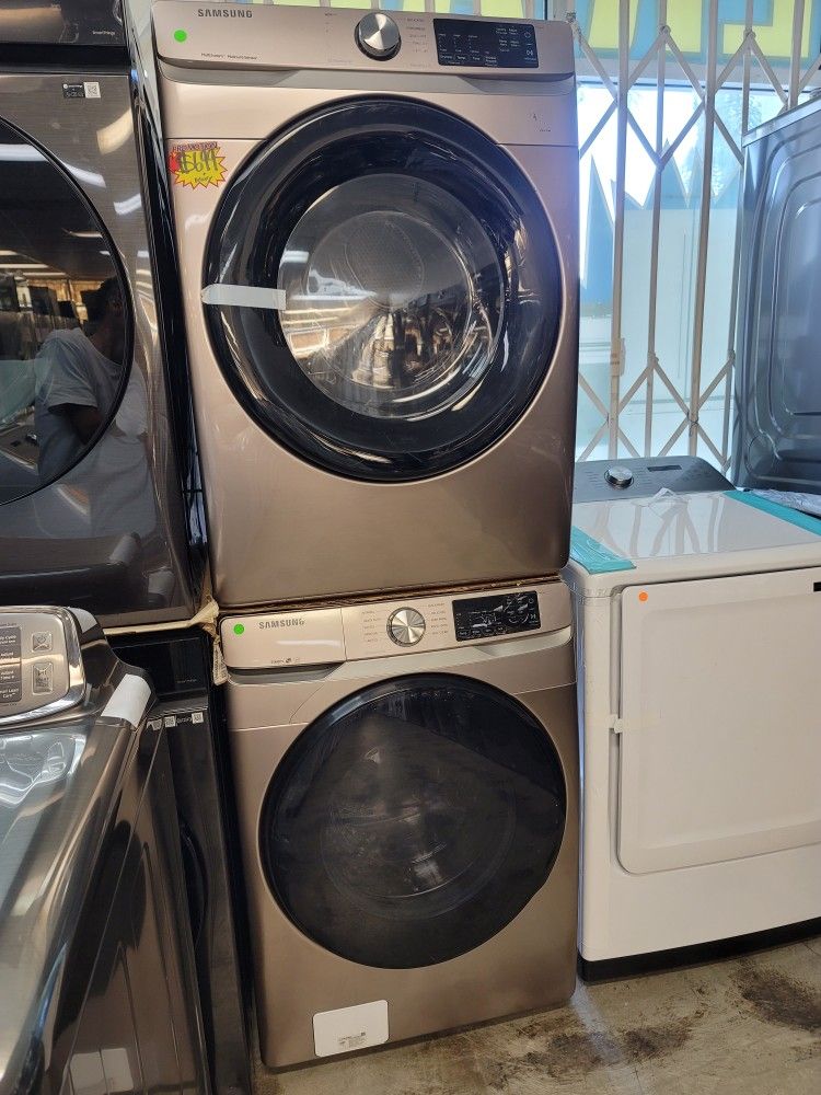 Samsung Front Loading Washer And Stackable Gas Dryer Set In Champagne
