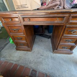 1950s Antique Solid Mohagoney Desk. Great For Furniture Flipper 