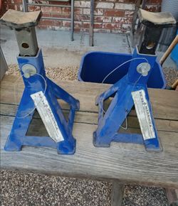 Pair of Blue Steel Jack Stands