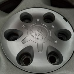 Toyota tacoma rims (R16) TRD off road