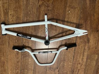 1982 Gt Nora cup and1 st gen bars