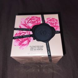 Viktor&Rolf Pretty Peony Perfume 