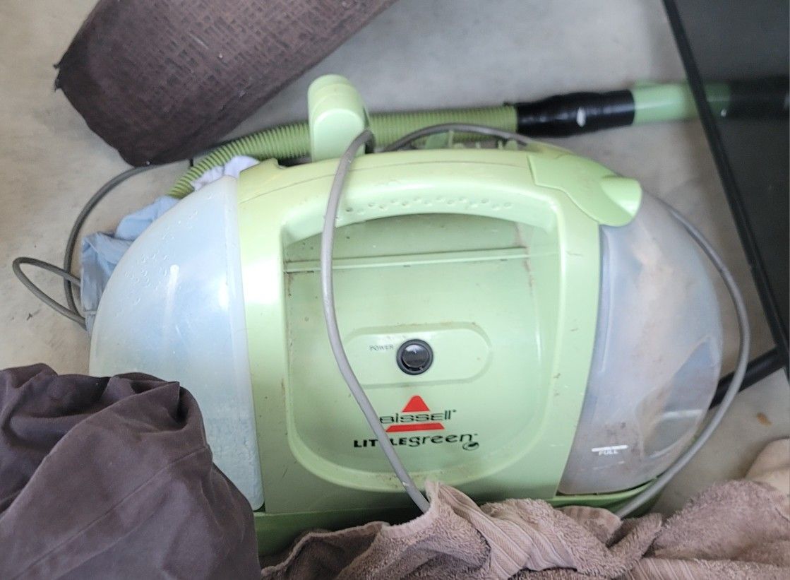 Portable Bissell Carpet Shampooer
