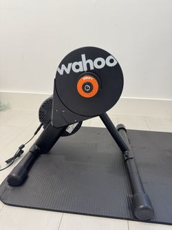 Wahoo Kickr Core With Zwift Smart Cog