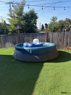 Round Above Ground Inflatable Pool