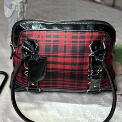 American Iutfitters Shoulder Bag Red With Black Checkers 
