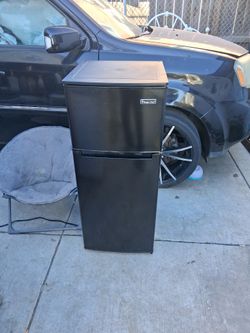 Magic Cheft Mini Frigidaire