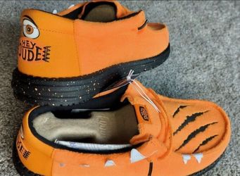 Hey Dude Men Size 10 Wally Monster Feet Fuzzy Spooky Szn Eyes Slip On Shoe Orange
