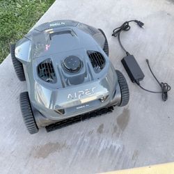 Aiper Seagull Pro Robotic Pool Cleaner Vac