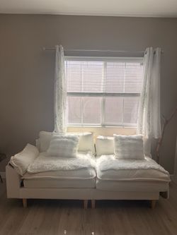 Couch / Sofa
