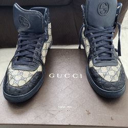 Authentic GUCCI shoes 