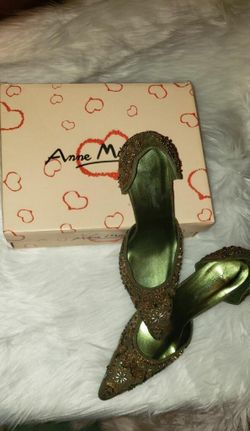 NWT Anne Michelle heels