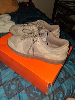 Nike low dunks